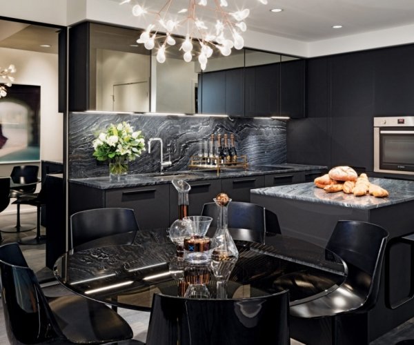 homes-hero-gallery-kitchen-jet-black-1474x808