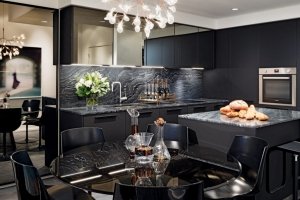 homes-hero-gallery-kitchen-jet-black-1474x808